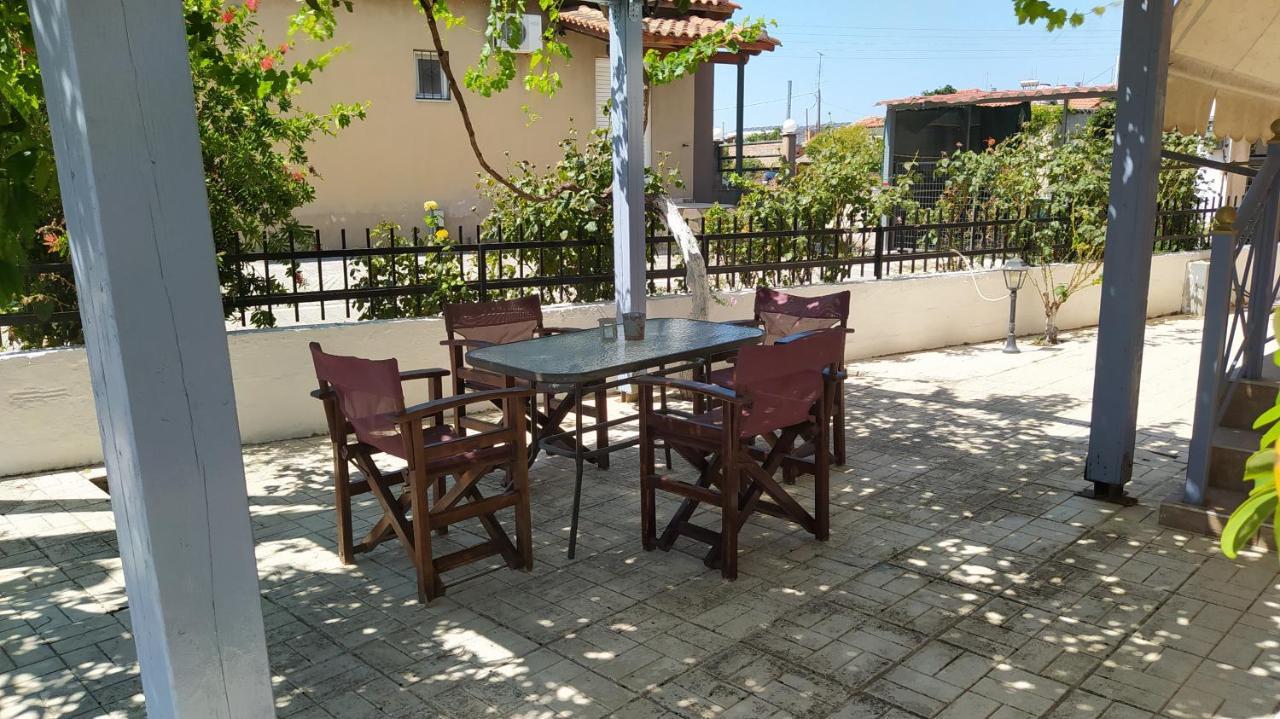 Nikol΄S House Apartamento Neochori  Exterior foto